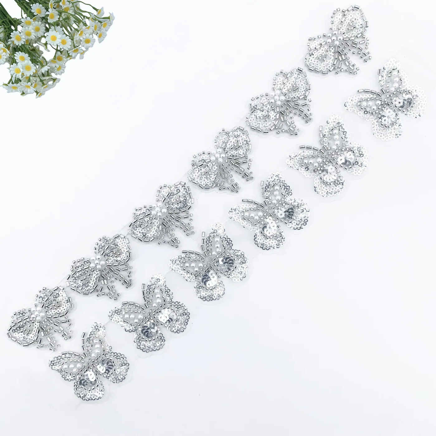 Flower and heart motif collection · MET-1006 — product view