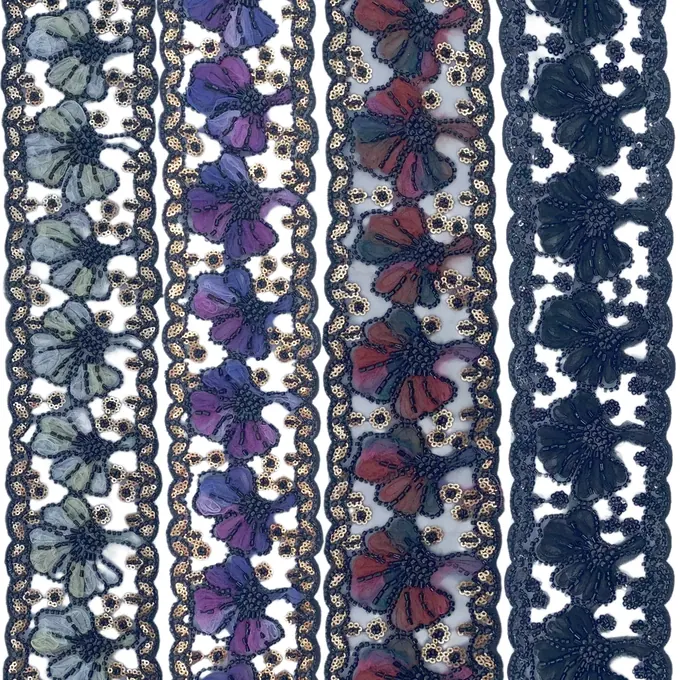 Three-leaf floral trim · MET-1011 — product view
