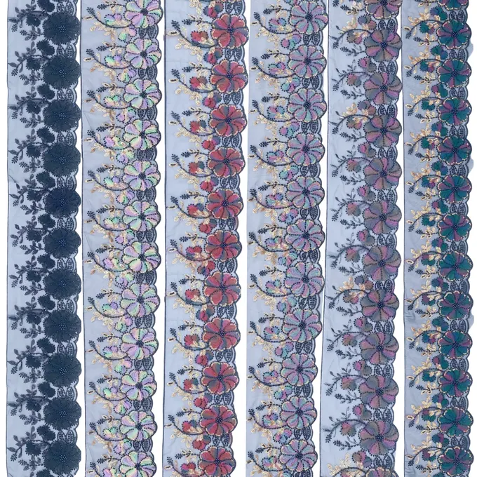 Round floral embroidered trim · MET-1016 — product view