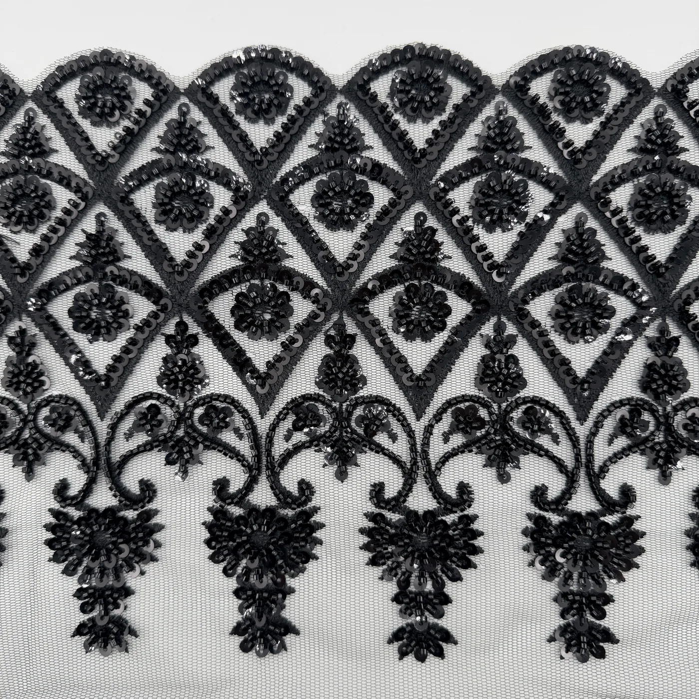 Black lattice floral fringe trim · MET-2009 — product view