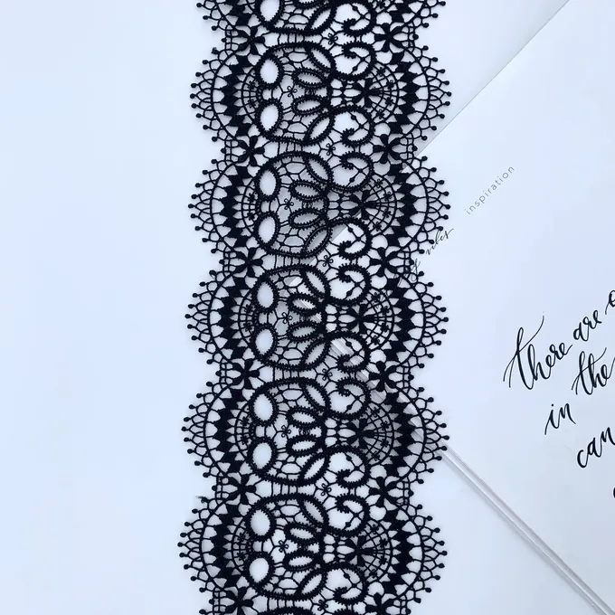 Black circular openwork lace · MET-3002 — product view