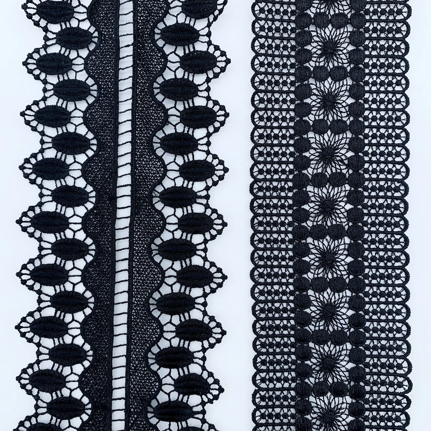 Black geometric openwork lace · MET-3004 — product view