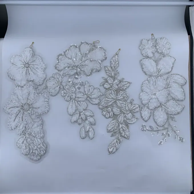 White floral vine appliqués · MET-4006 — product view