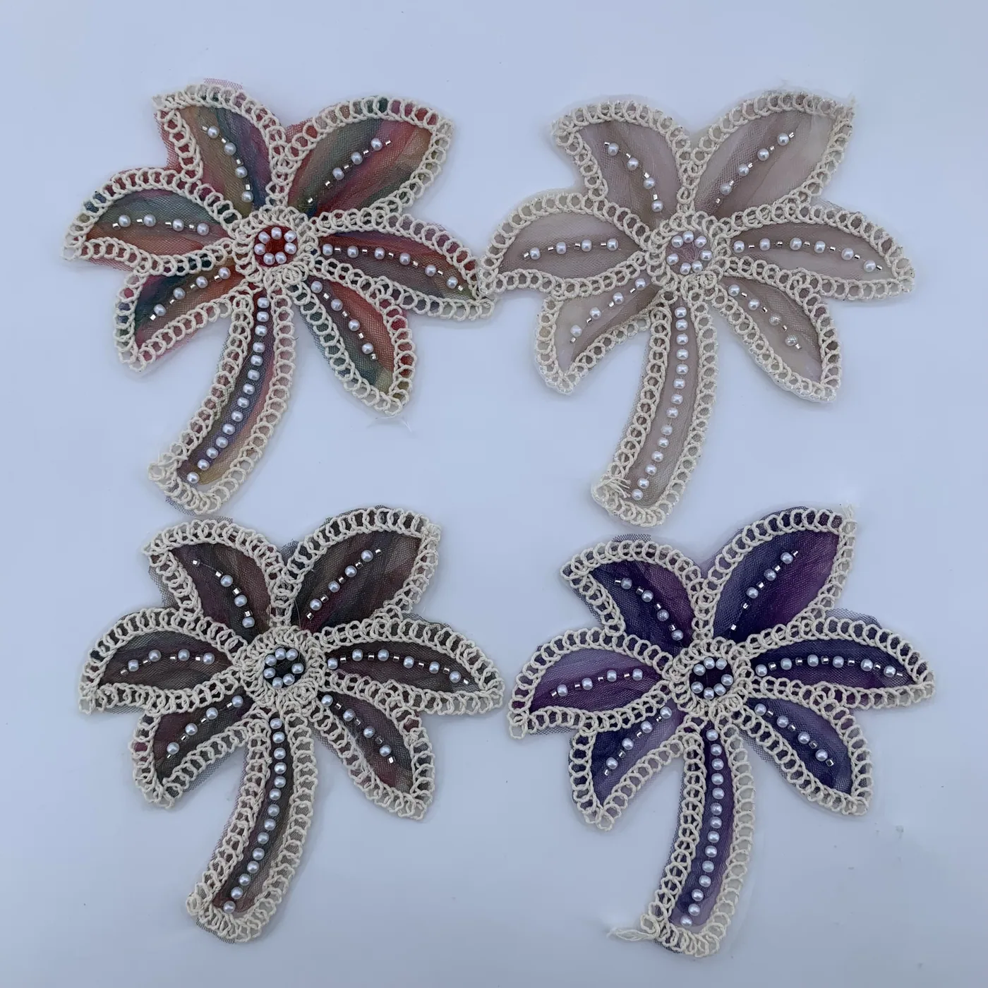 Palm tree beaded appliqué · MET-4009 — product view