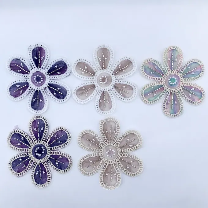 雏菊图案珠绣贴花 · MET-4028——产品展示