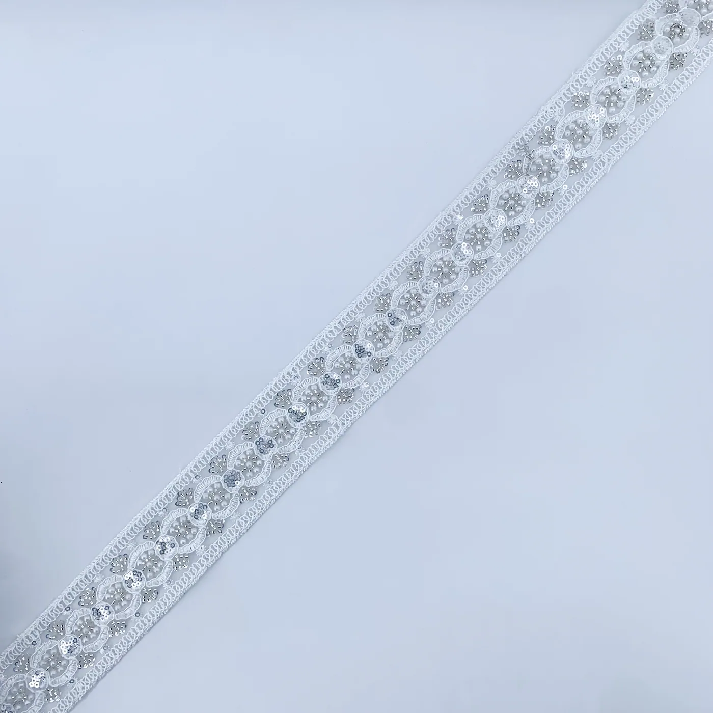White beaded trim · MET-6006 — product view