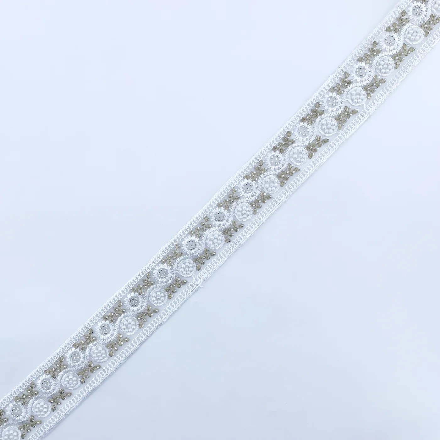 White and gold beaded trim · MET-6021 — product view