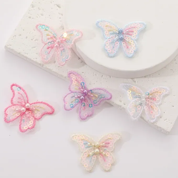 Single-layer embroidered butterfly appliqué · MET-8022 — product view