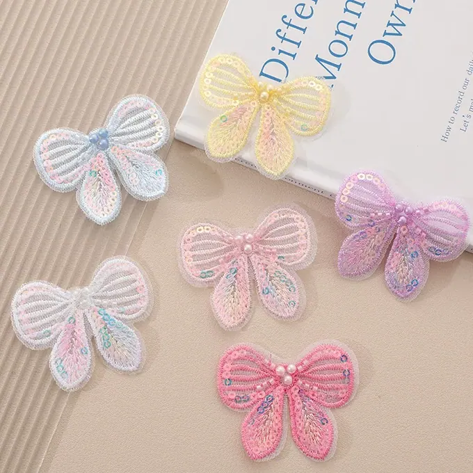 Single-layer embroidered butterfly appliqué · MET-8027 — product view
