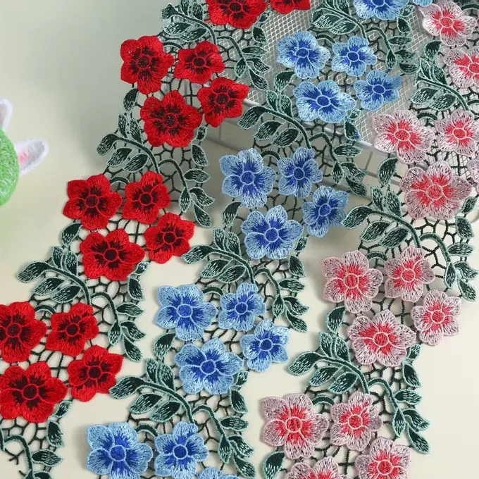 Floral embroidered trim · MET-8058 — product view