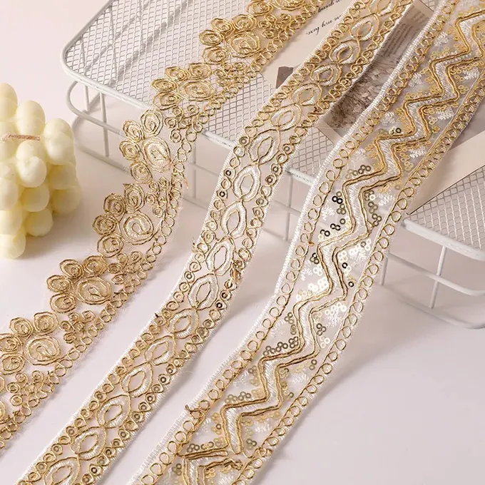 Floral embroidered trim · MET-8063 — product view