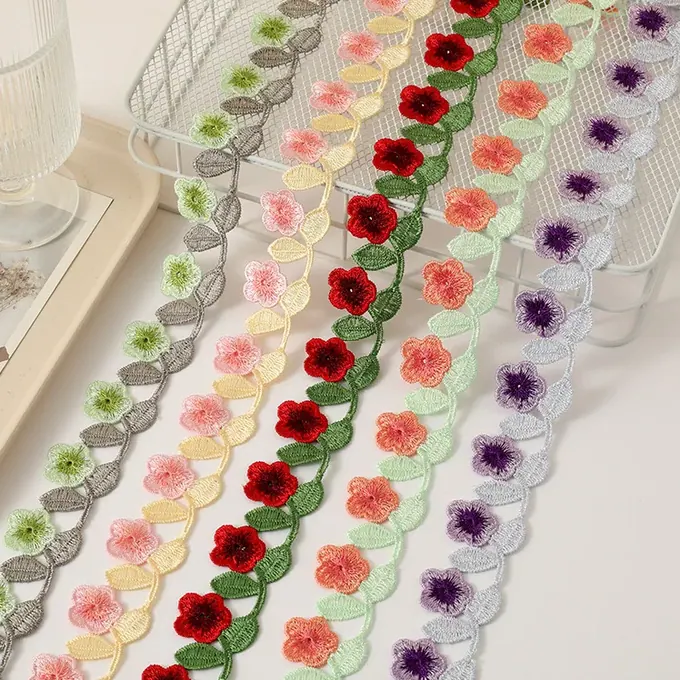 Floral embroidered trim · MET-8069 — product view