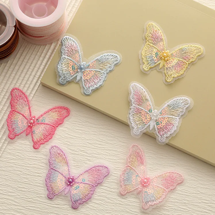 Embroidered butterfly appliqué · MET-8077 — product view