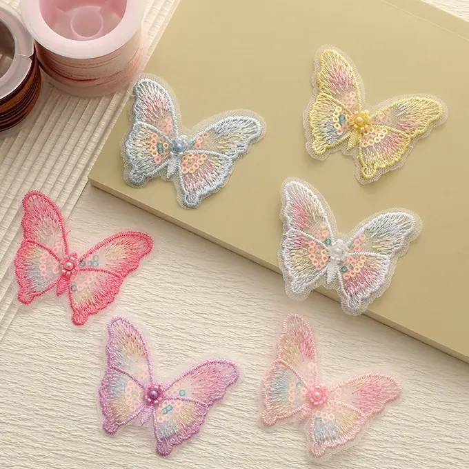 Embroidered butterfly appliqué · MET-8077 — product view